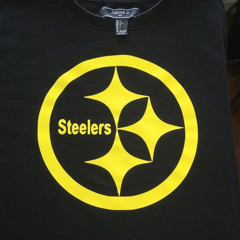 Forever 21 MEN Pittsburgh Steelers Black and Yellow Sweatshirt